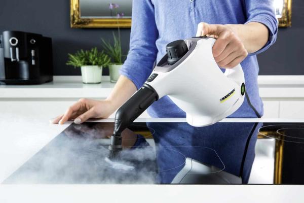 Karcher SC 1 EasyFix parní čistič, 1200 W, 3 bar, zabijí až 99.999% virů a bakterií3