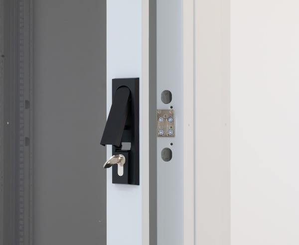 TRITON 19" rozvaděč stojanový RMA 37U 600x600,  800kg,  skleněné dveře,  svařovaný,  šedý3
