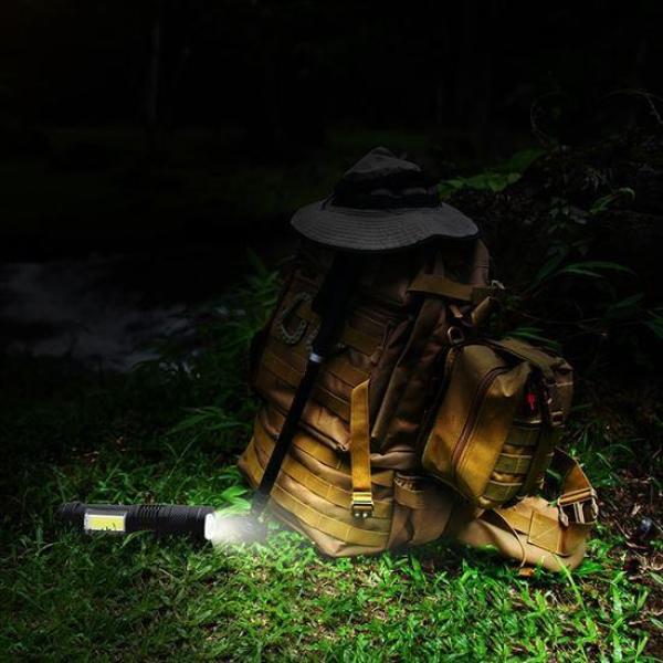Solight LED nabíjecí kapesní svítilna se zoomem,  100lm + 70lm,  Li-Ion,  USB,  černá3