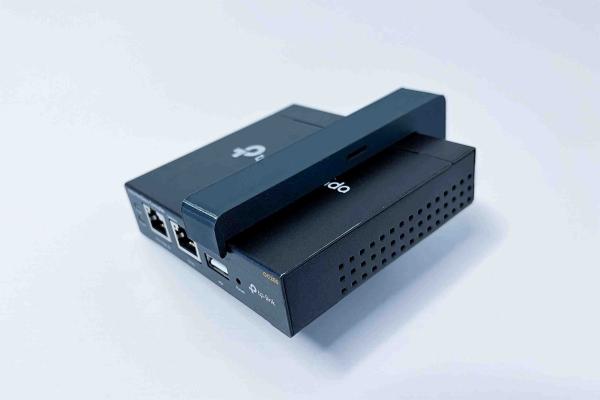 TP-Link D-TPDIN100 Držák na DIN lištu pro OC200,  OC220,  SF1005xx,  SG105xx,  SG1005xx,  šedý7