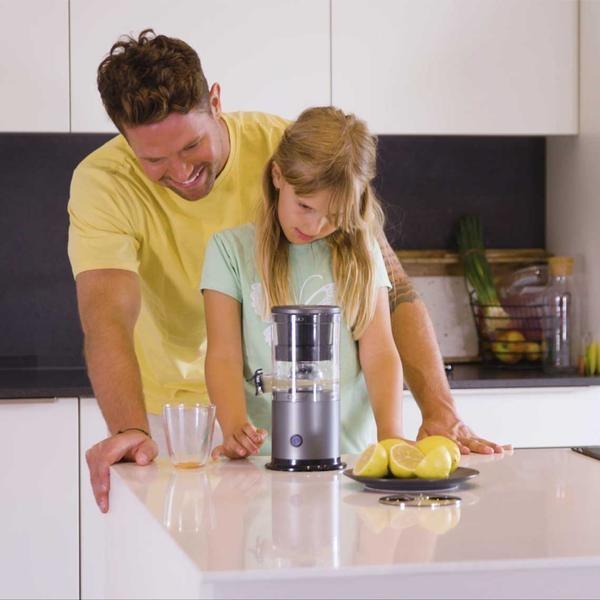 Livington JuiceBoost bezdrátový odšťavňovač2