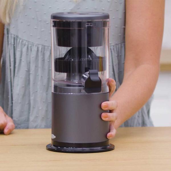 Livington JuiceBoost bezdrátový odšťavňovač3