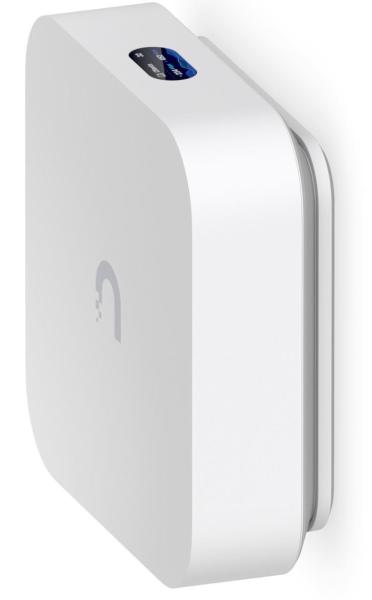 UBNT UACC-FM,  držák na zeď