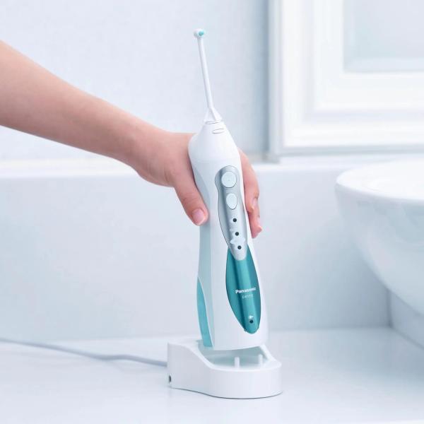 Panasonic EW1313G303 ústní sprcha s tryskou, IPX7, až 590 kPa, 130 ml, ortodontická tryska5