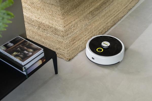 Kärcher RCF 3 robotická myčka6