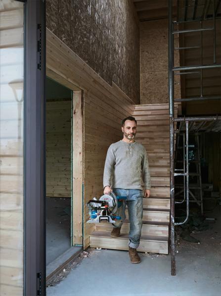 Bosch GCM 216 kapovací a pokosová pila3