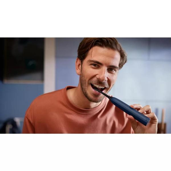 Philips Sonicare 5500 HX7119/ 01 sonický zubní kartáček,  2 kusy,  cestovní pouzdra,  bílá a námořnická modrá2