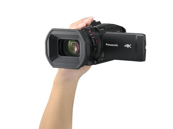Panasonic HC-X1200 (4K/60p 10-bit, 1/2,5", 24x zoom, 25mm, OIS)2