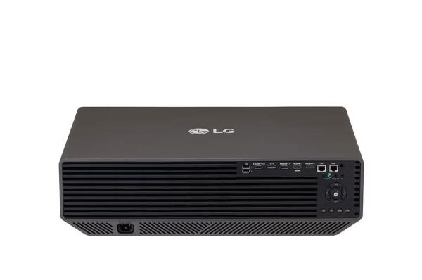 LG projektor BU70QGA.AEU - DLP, laser, 3840x2160 UHD, 7000 ANSI, 3xHDMI, USB-A, DP, RS232, RJ45, 2x5W repro, WebOS1