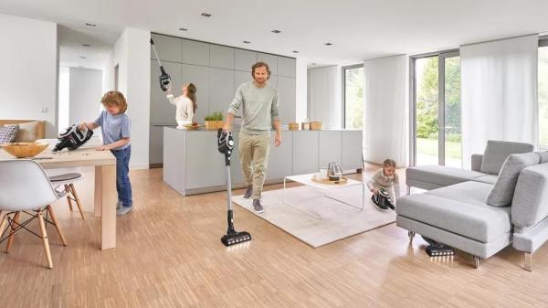 Bosch Unlimited Series 8 Gen2 tyčový vysavač, akumulátorový, 79 dB, bezsáčkový, černá / šedá0
