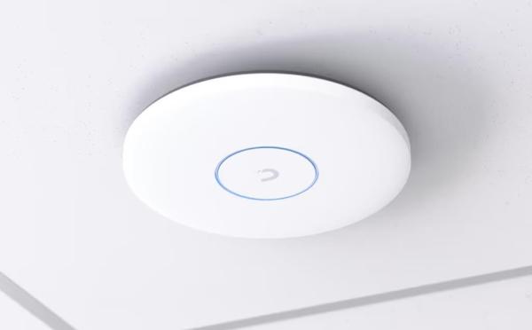 UBNT UniFi U7-Pro-XGS, bez PoE adaptéru