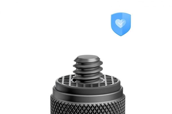 Insta360 Action Invisible selfie tyč3