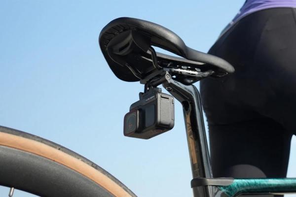 Insta360 držák na sedlo kola6