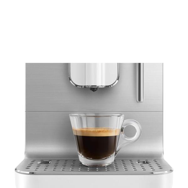 BAZAR - SMEG BCC12WHMEU automatický kávovar,  1350 W,  19 bar,  vestavěný mlýnek,  1.4 l nádoba na vodu,  opraveno7