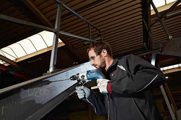 Bosch GBM 13-2 RE vrtačka,  750 W,  průměr vrtání do dřeva 32 /  20 mm,  do oceli 13 /  8 mm2