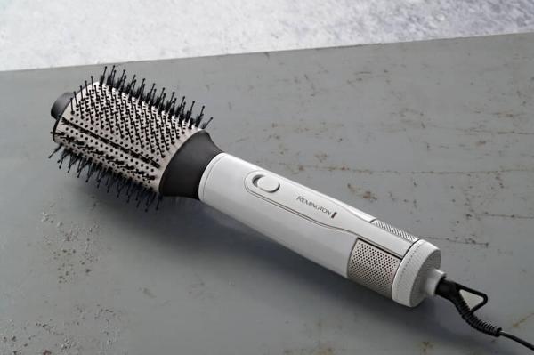 Remington AS8901 HYDRAluxe kulmofén,  1200 W,  3 teploty,  2 rychlosti,  chladná špička,  bílá3
