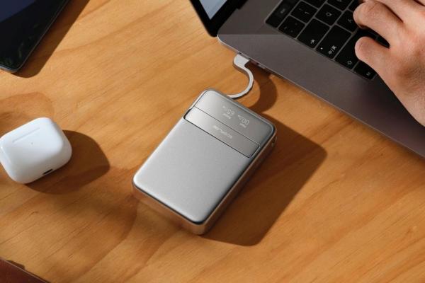 EcoFlow RAPID Magnetic Power Bank (10000mAh) - stříbrná1