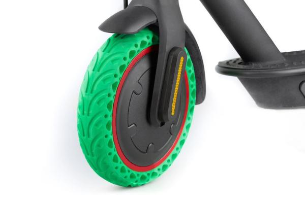 Bezdušová pneumatika pro Xiaomi Scooter zelená (Bulk)3