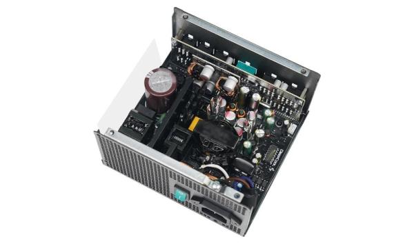 DEEPCOOL zdroj 750W PN750M,  120mm,  80+ Gold ,  ATX 3.1,  černá6