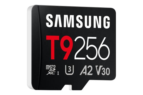 Samsung T9 microSD 256GB +USB Adaptér1
