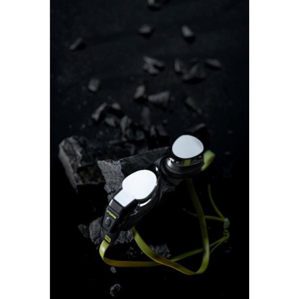 FORM Smart Swim 2 PRO – chytré plavecké brýle9