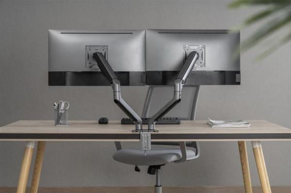 GEMBIRD Držák 2 monitorů na stůl MA-DA2-05,  naklápěcí,  až do 32” a 9kg,  vesmírně šedý8