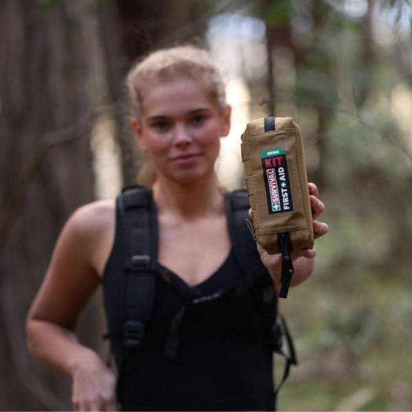 Lékárnička Survival First Aid Kit Hiking (CZ)7