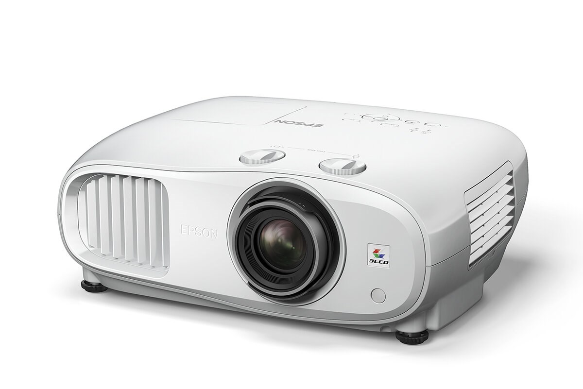 EPSON projektor EH-TW7000,  4K,  16:9,  3000ANSI,  40000:1,  USB 2.0,  HDMI,  Bluetooth,  5000h durability1 