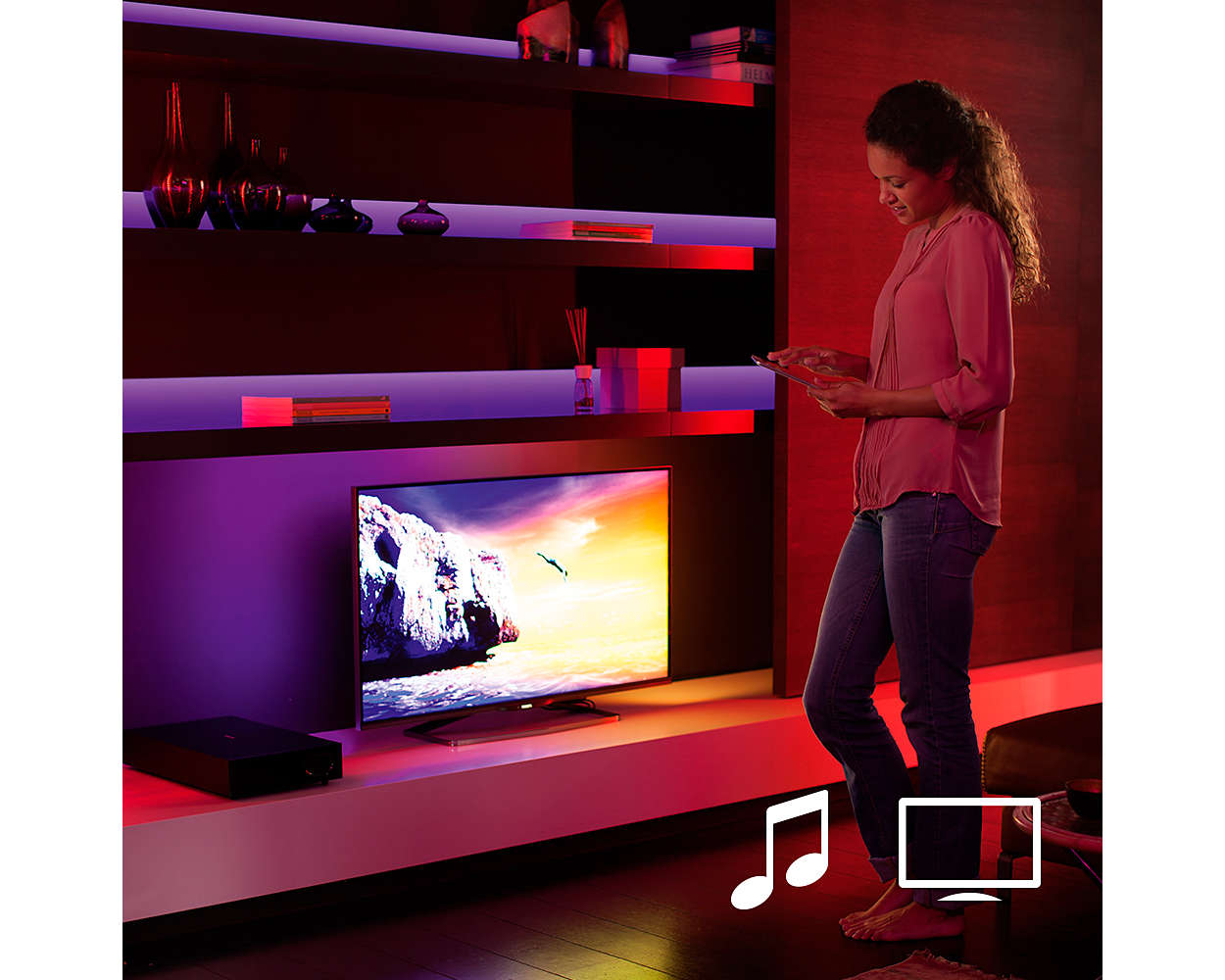PHILIPS Hue COL LightStrip Plus,  White and color ambiance EU/ UK základna -AMAZ4 
