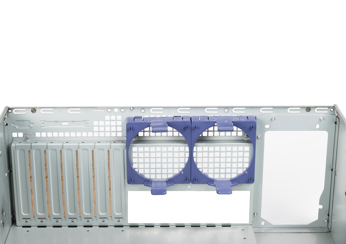 CHIEFTEC Rackmount 4U ATX/ EATX,  UNC-411E-B-OP,  čierna,  bez zdroja napájania9 
