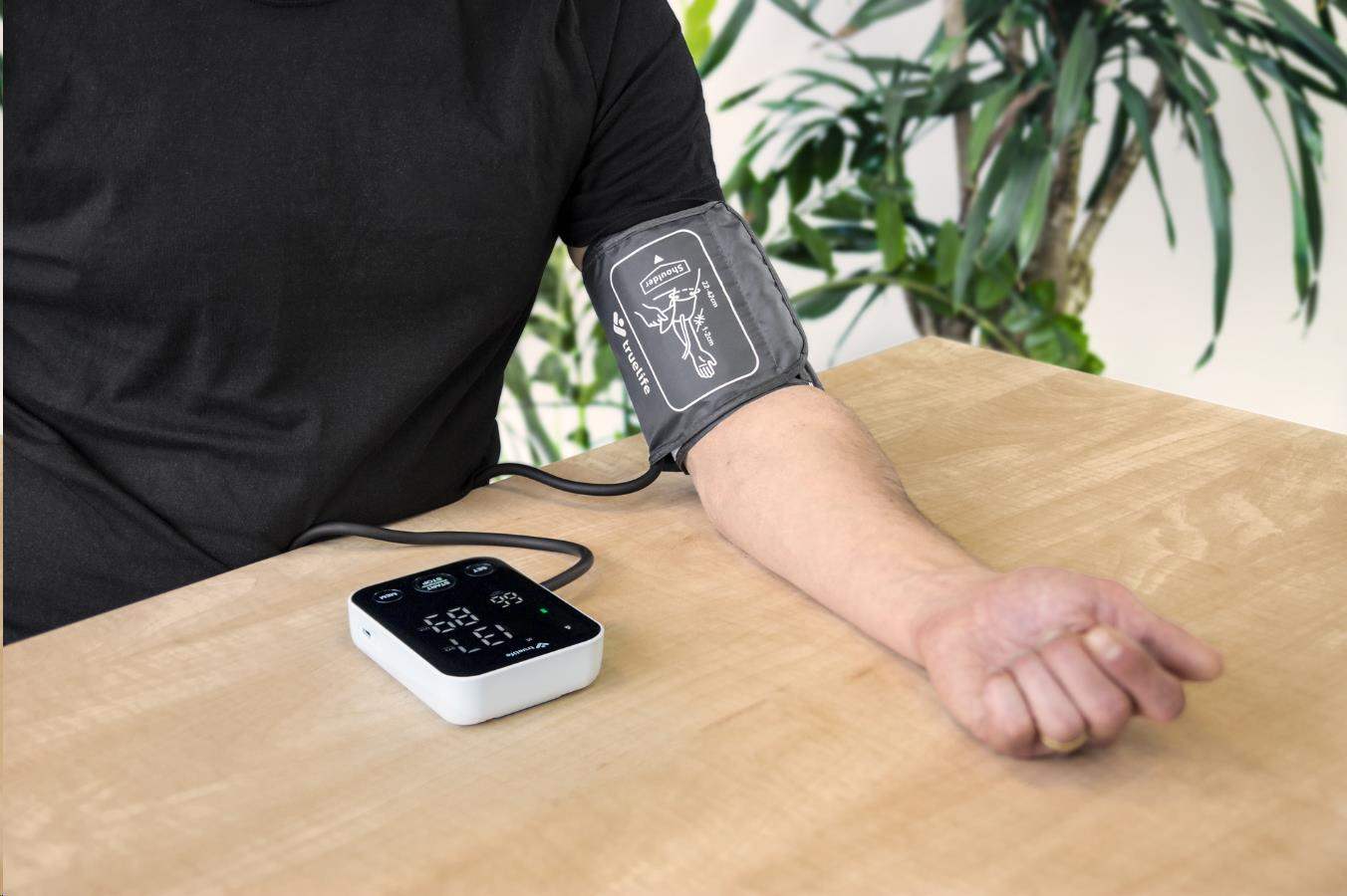 TrueLife Pulse B-Vision - tonometr/ měřič krevního tlaku5 