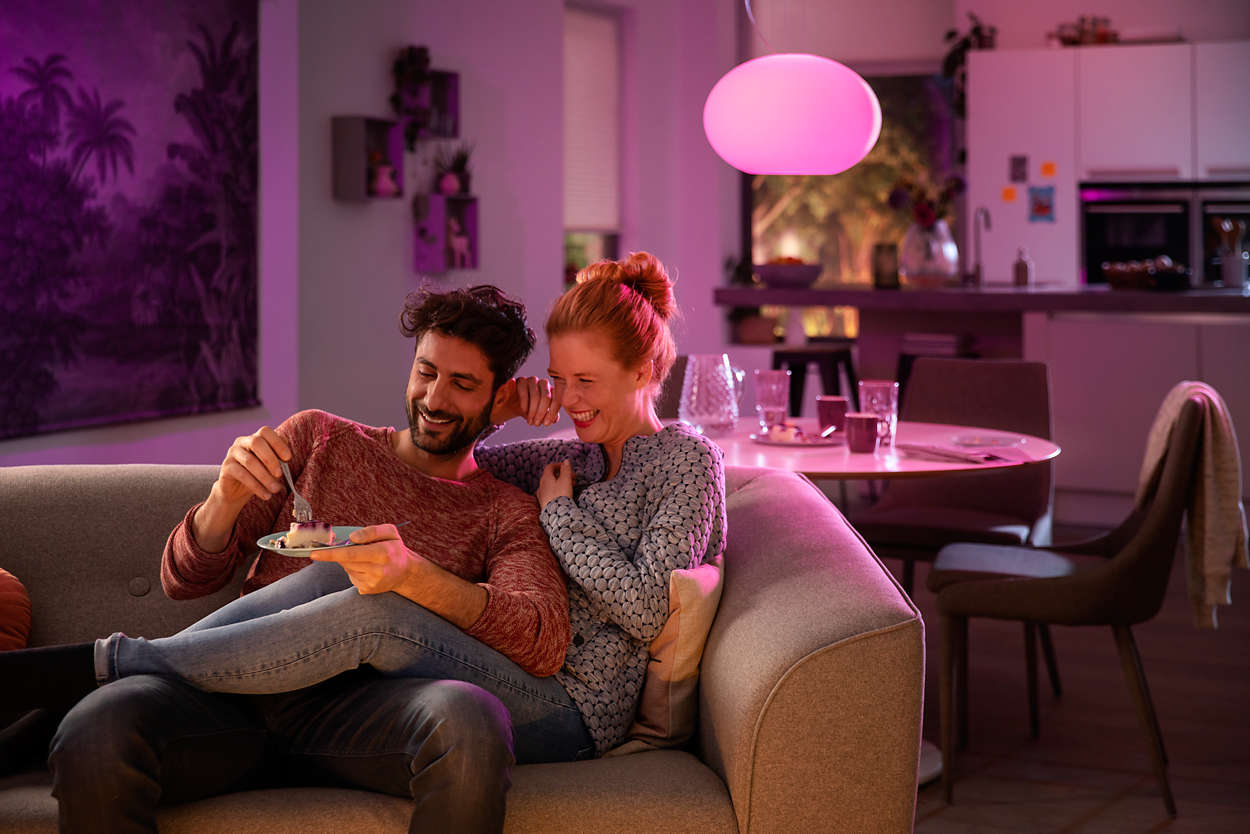 PHILIPS Flourish Závěsné svítidlo,  Hue White and color ambiance,  230V,  1x39.5W integr.LED,  Bílá5 