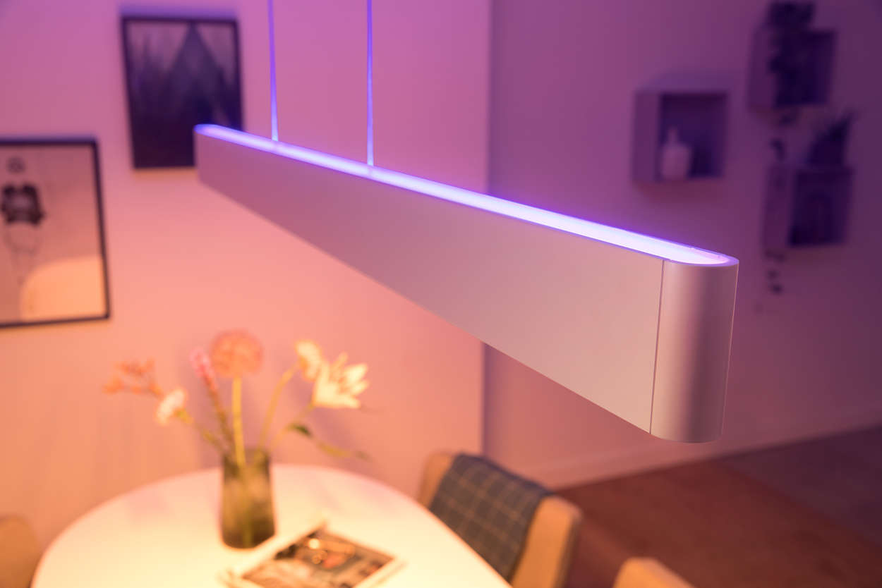 PHILIPS Ensis Svítidlo závěsné,  Hue White and color ambiance,  230V,  2x39W integr.LED,  Bílá9 