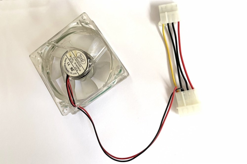 EUROCASE ventilátor 80mm,  12V/ 0, 14A,  prosvětlený RGB (molex)0 