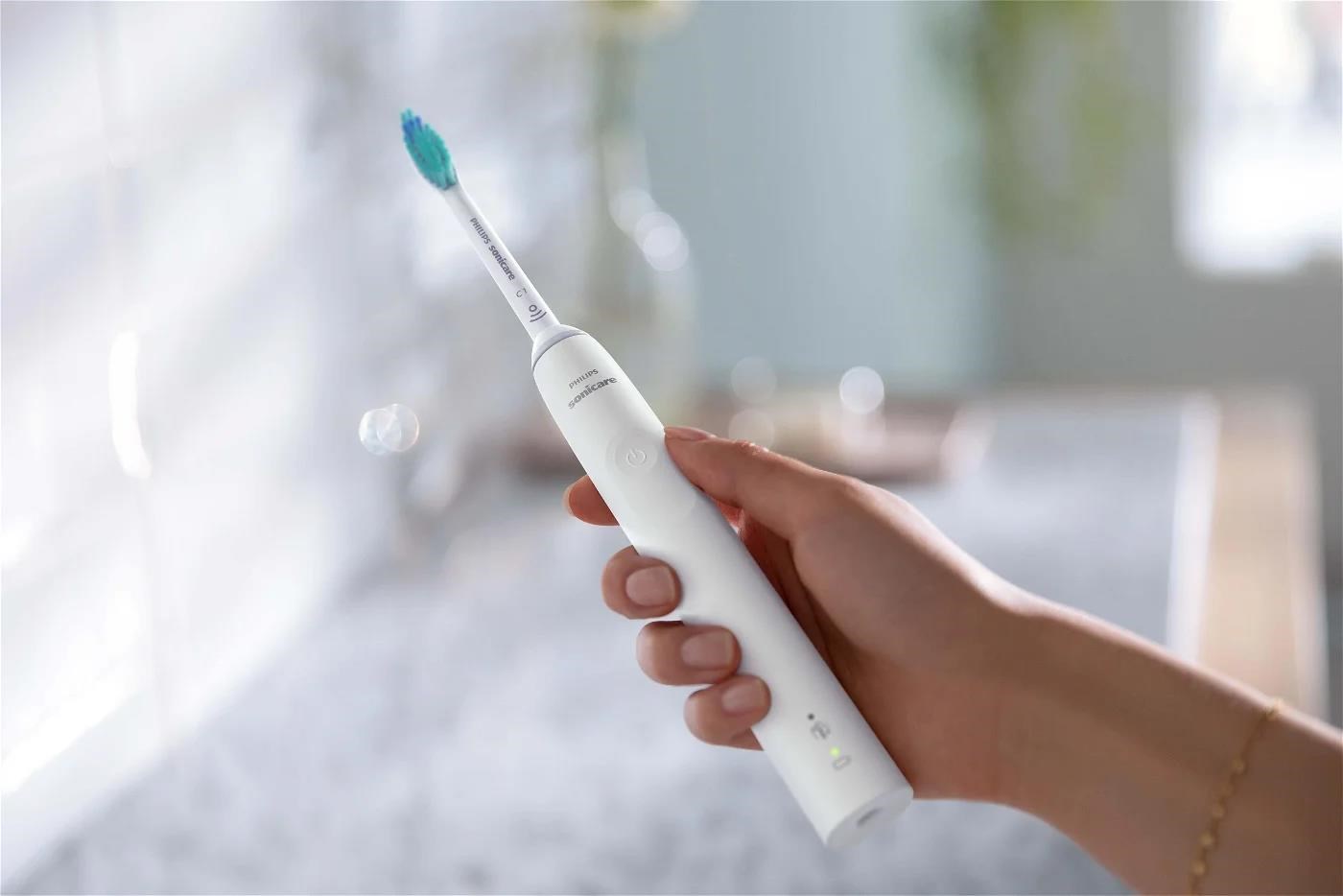 Philips Sonicare 3100 HX3671/ 13 elektrický zubní kartáček,  1 režim,  časovač,  tlakový senzor,  bílý2 