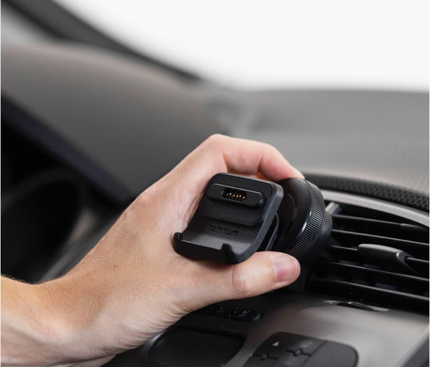 TomTom aktivní držák AIR VENT do ventilační mřížky (GOPremium, Essential, Discover, Expert, Camper, Tour,  Superior)1 