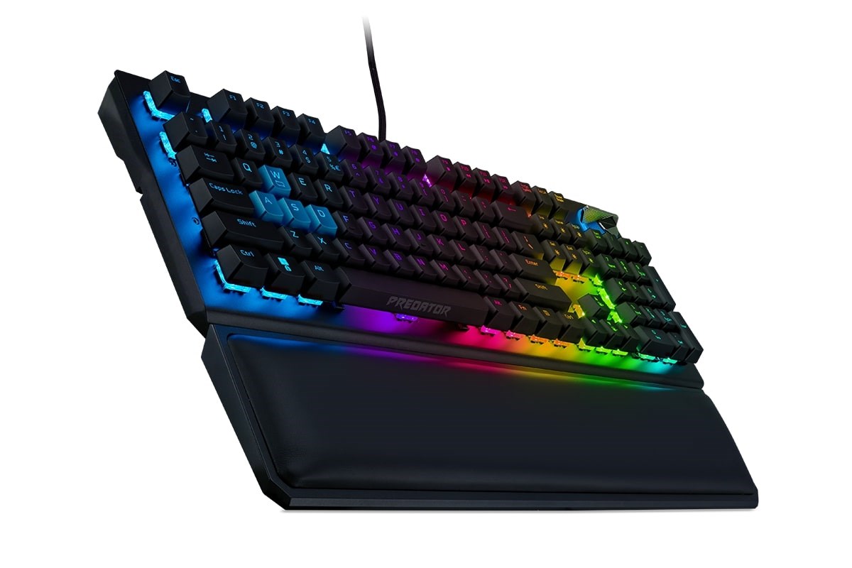 ACER Predator Aethon 700,  Klávesnice US int.2 
