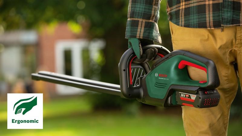 BOSCH AdvancedHedgeCut 36V-65-28, akumulátorové nůžky, 36 V, délka čepele 65 cm, rozteč zubů 30 mm, akumulátor 2.0 Ah2 