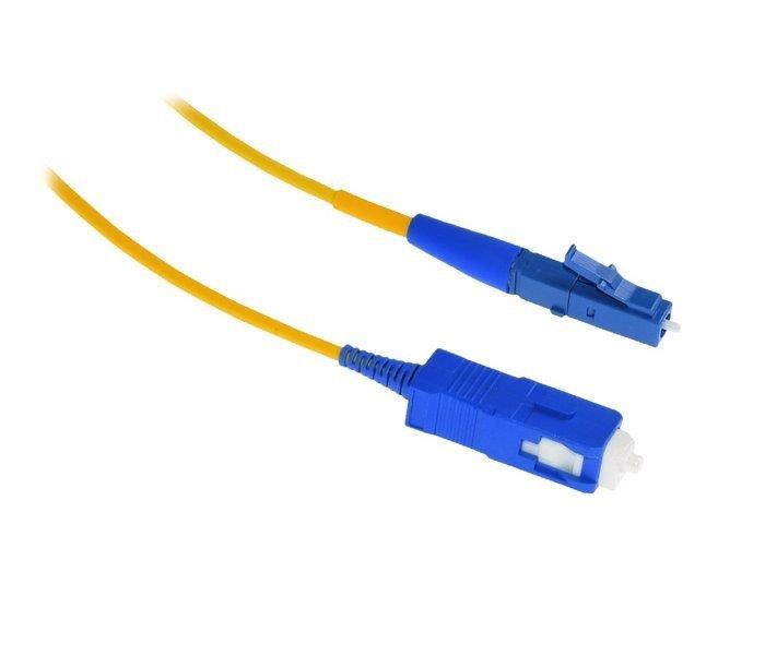 XtendLan simplexní patch kabel SM 9/ 125,  OS2,  LC(UPC)-SC(UPC),  LS0H,  2m0 