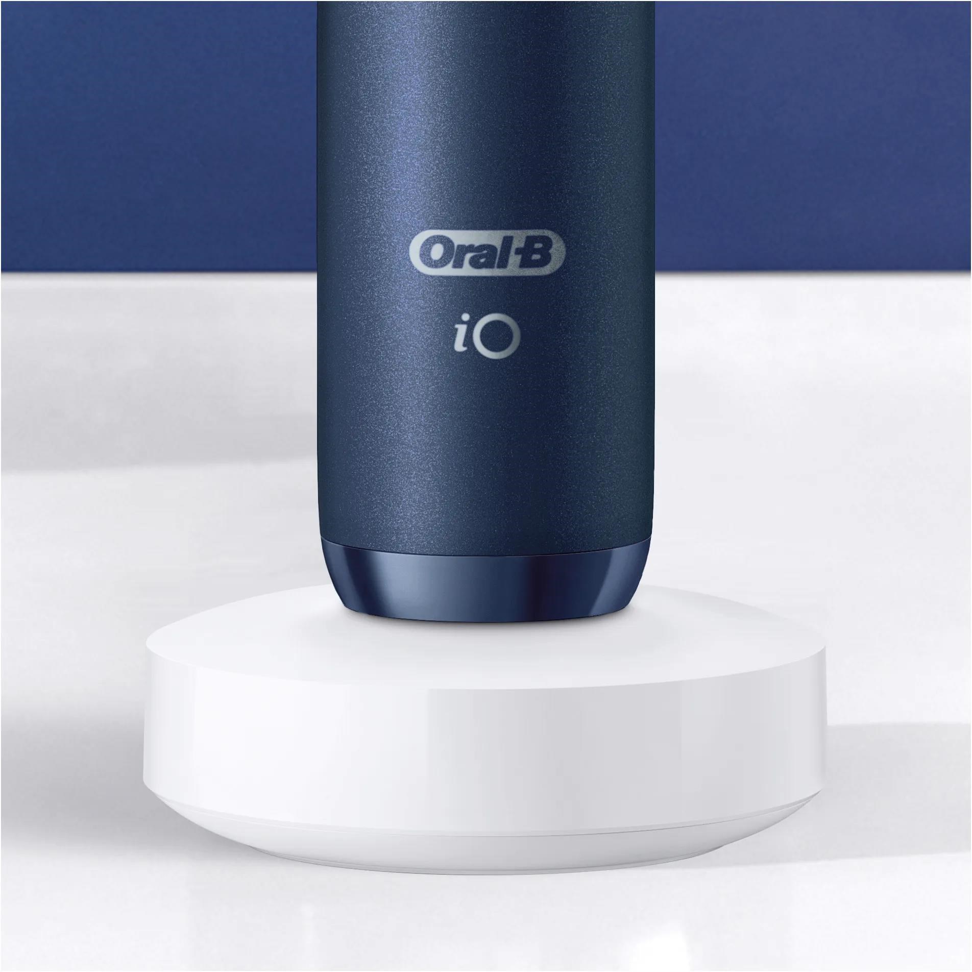 Oral-B iO Series 7 Sapphire elektrický zubní kartáček, 5 režimů, cestovní pouzdro, rychlonabíjecí stanice2 