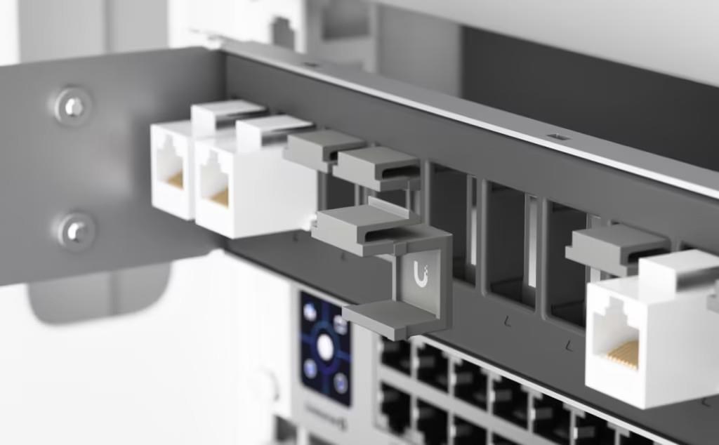 UBNT UACC-Keystone-Blank-Insert záslepka patch panelu (24ks)4 