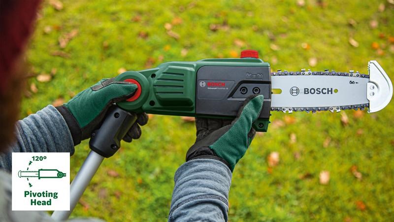 Bosch UniversalChainPole 18 akumulátorový teleskopický prořezávač větví,  řetěz Oregon,  automatické mazání,  ochrana lišty1 