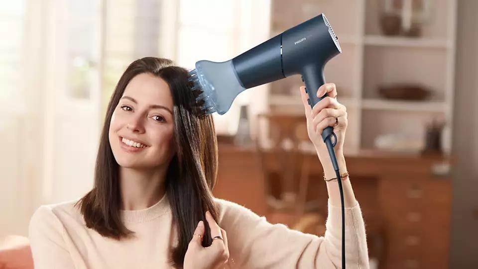 Philips Series 5000 BHD512/00 fén na vlasy, 2300 W, 3 teploty, 2 rychlosti, tmavě modrá7 