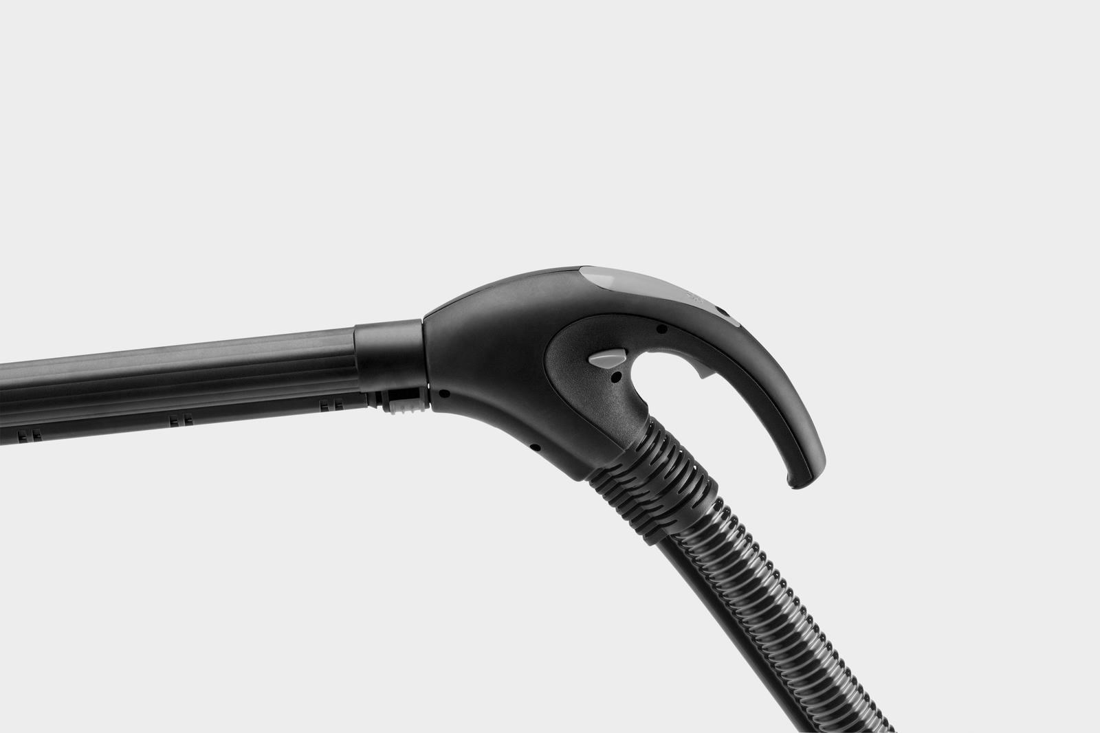 Karcher SV 7 parní vysavač,  2200 W,  HEPA filtr a vodní filtr,  regulace množství páry,  systém dvou nádrží3 