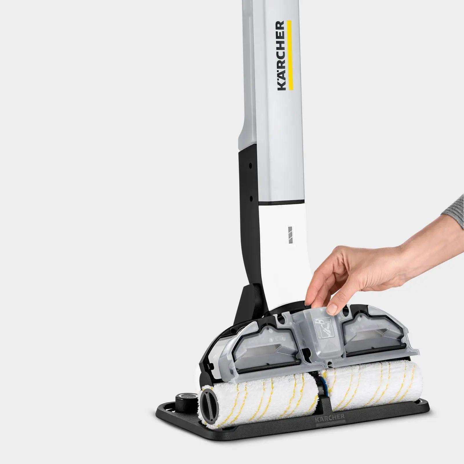 Karcher EWM 2 podlahová myčka,  systém dvou nádrží,  pro veškeré tvrdé podlahy,  parkovací stanice,  bílá2 