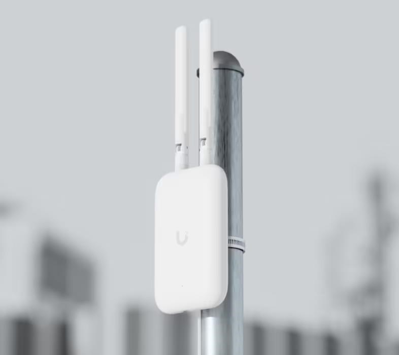 UBNT Omni Antenna & Desktop Stand Kit0 