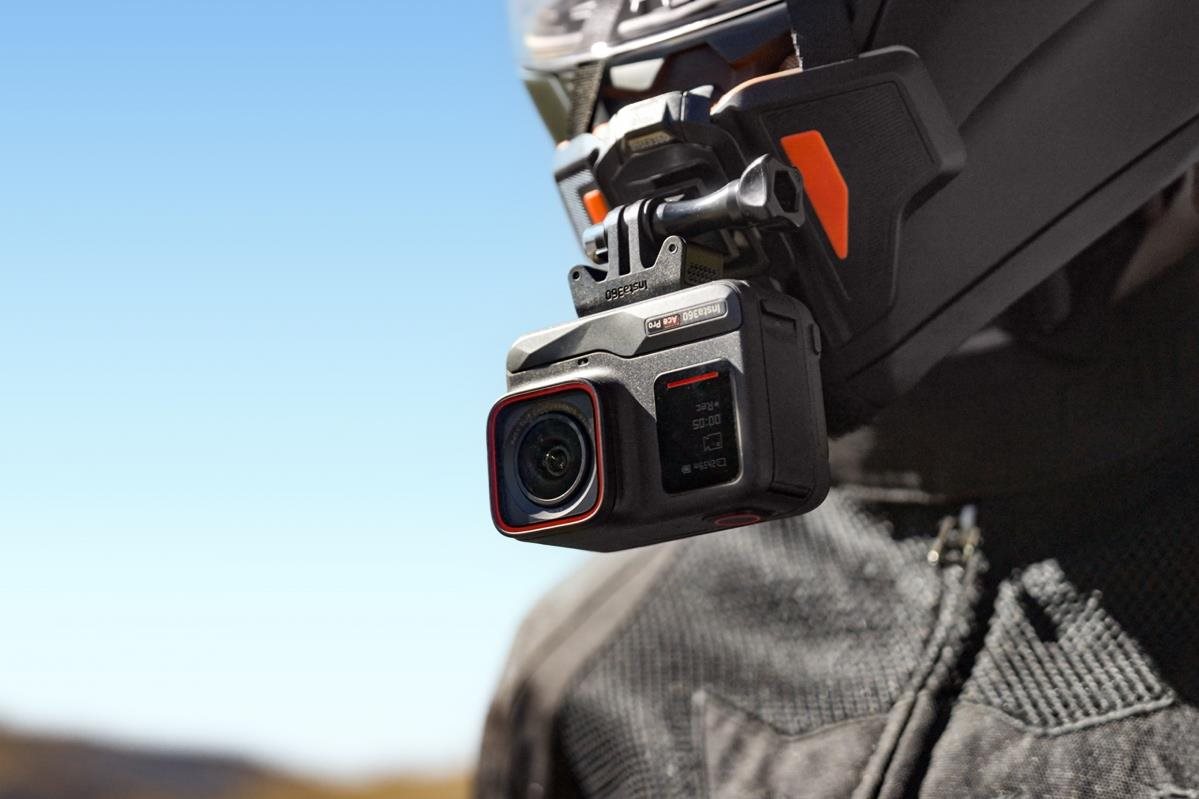 Insta360 Ace Pro akční kamera, Leica optika, 8K / 24fps, 4K / 120fps, 2,4” displej, AI Highlights asistent8 