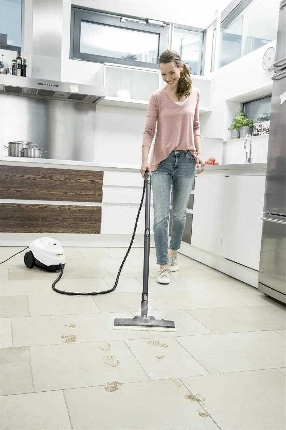 Karcher SC 3 EasyFix Parní čistič bílý1 