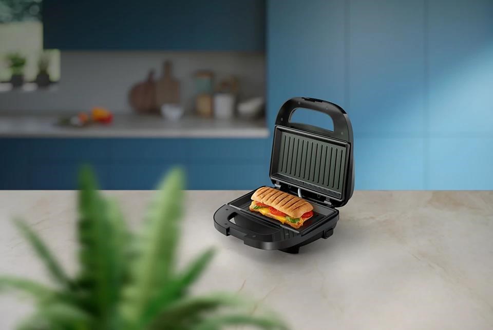 Philips HD2330/ 90 toustovač,  750 W,  kontrolka,  přepínač,  snadné čištění,  černá0 