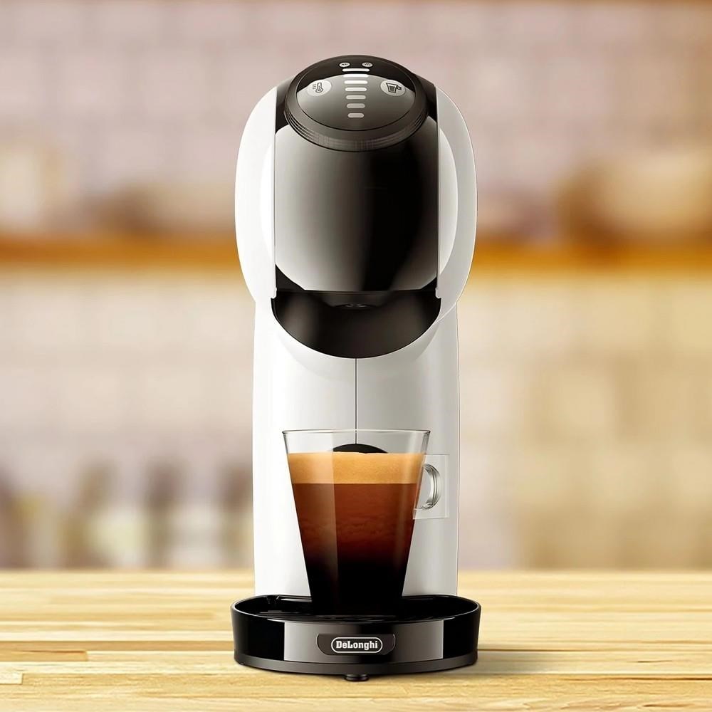 DeLonghi EDG226.W Genio S Nescafé Dolce Gusto kapslový kávovar,  1340-1600 W,  15 barů,  automatické vypnutí,  bílá1 